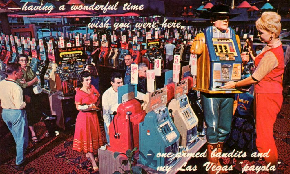 Classic Las Vegas Hotel Casinos and Gambling Classic Las Vegas Hotel Casinos and Gambling