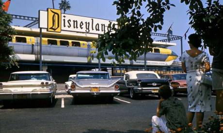 The Disneyland Hotel – It comes with its own Monorail system The Disneyland Hotel – It comes with its own Monorail system