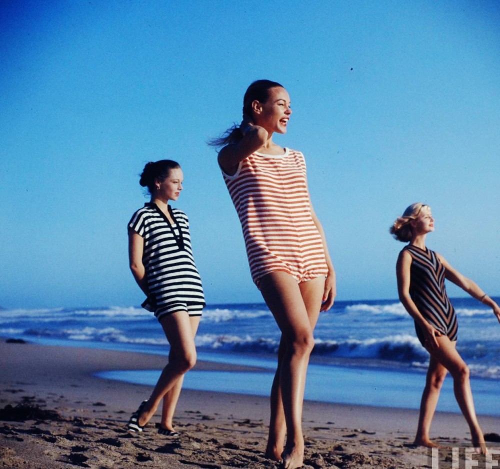 Inspiration: Beach Fashion in the 1950s | Ultra Swank