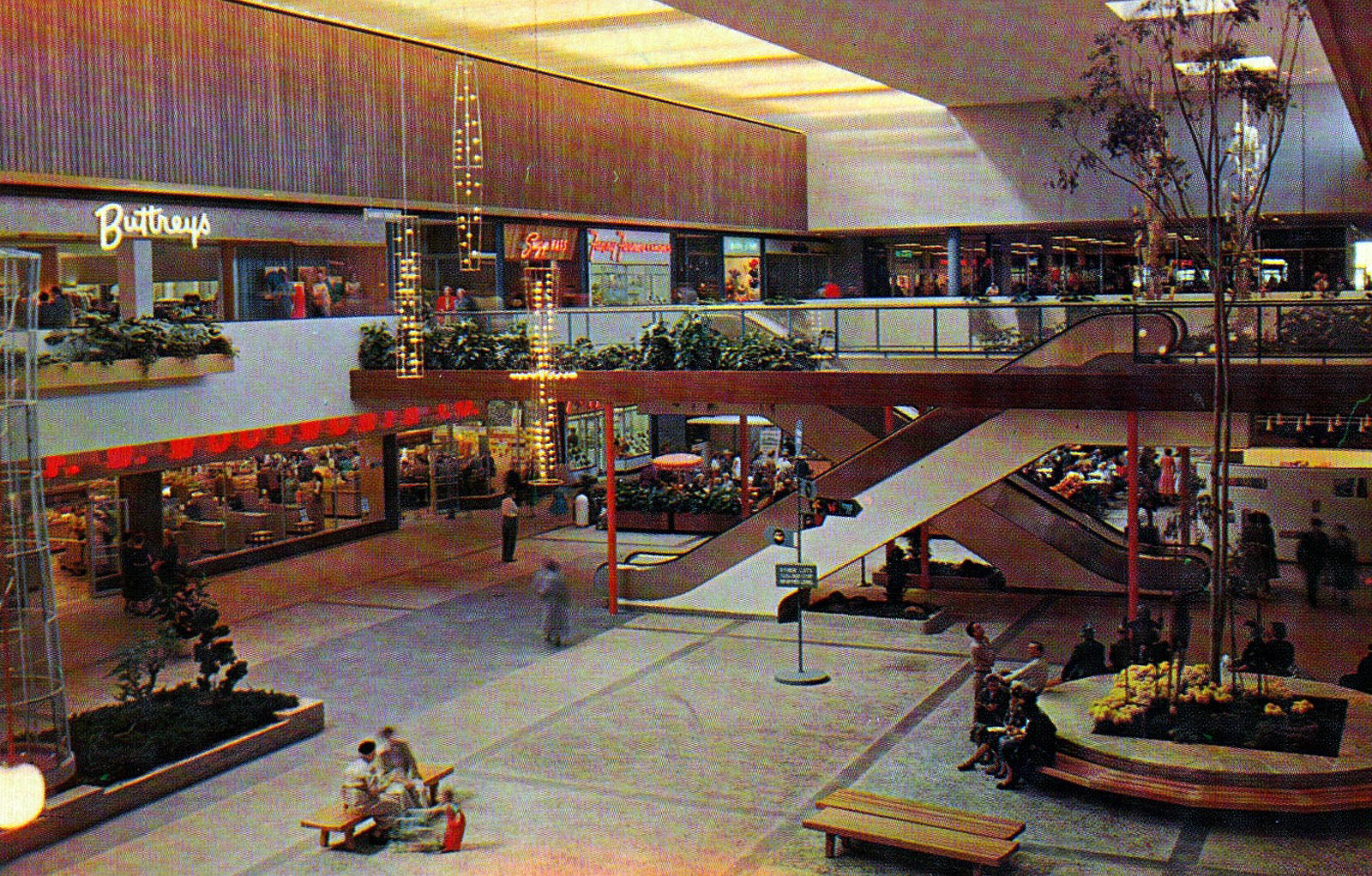 Stores: Stylish Mid-Century Shopping Malls | Ultra Swank